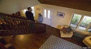 Make Stairlifts For Home And The Benefits of Stairlifts